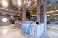 Luban esports hotel (Haikou Meiyuan Road No.4 Middle School Branch)