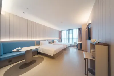 Hanting Hotel (Xuchang Xiangcheng County Government Branch) Hotels near Shoushan Happy Valley