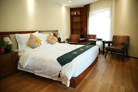 Aba Prefecture Barkam Jiarong Yaqin Homestay Отели рядом с достопримечательностью «Changlie Temple»