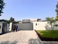 Long gang guoji gongguan Hotel di 