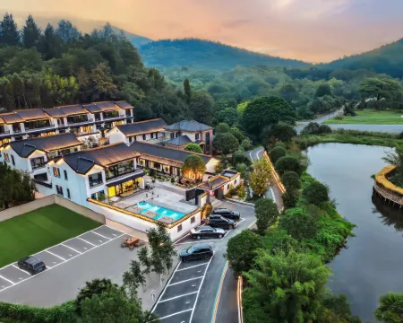 Qiyun Songyun Courtyard Villa Homestay (Ningguo Wannan Chuanzang Line) Hotels in Ningguo