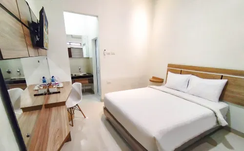 Hometown Residence - Hostels