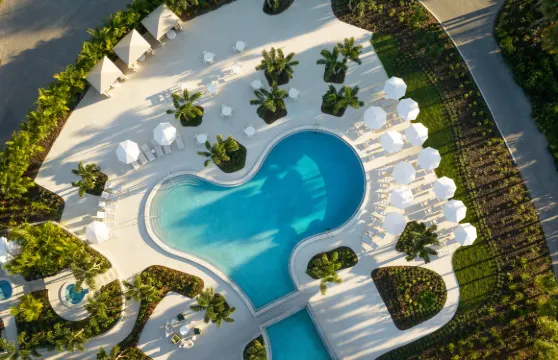 三德布客Spa度假酒店