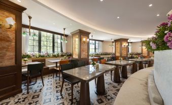 Nostalgia S Hotel(Tianjin Ancient Culture Street & The Five Avenues)