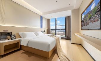 Miaohuang Royal · Cloud Realm & Wild Trace High-Altitude Scenic View Hotel