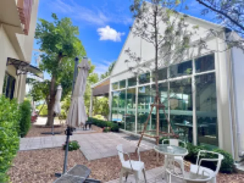 L2 Premium Hotel Hotel berhampiran Phra Mahathat Kaen Nakhon (Wat Nong Wang)