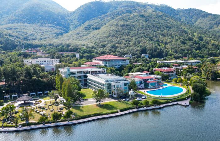 Qionghai Hotel