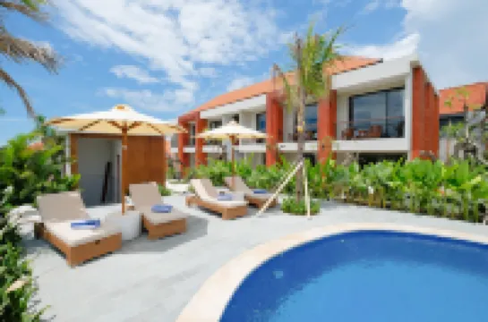 Three Brothers Villas and Suite Munggu Villa Iskandar附近的飯店