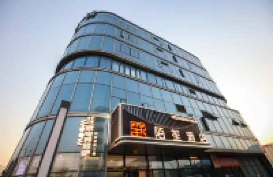 woow esports hotel 아위왕사 주변 호텔