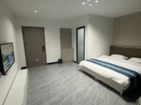 Shangan Apartment (Longyao Tianyi Plaza Sendu Commercial Pedestrian Street) Hotels in Longyao County
