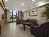 Huasheng International Hotel Hotels in Longshan