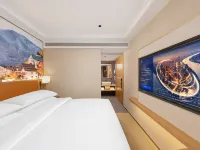 Vienna Hotel (Qianjiang Qianzhou Bridge Branch) 黔江武陵山空港周辺のホテル