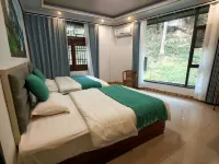Guangnan Taoxi Riverside Homestay - Bjergudsigt
