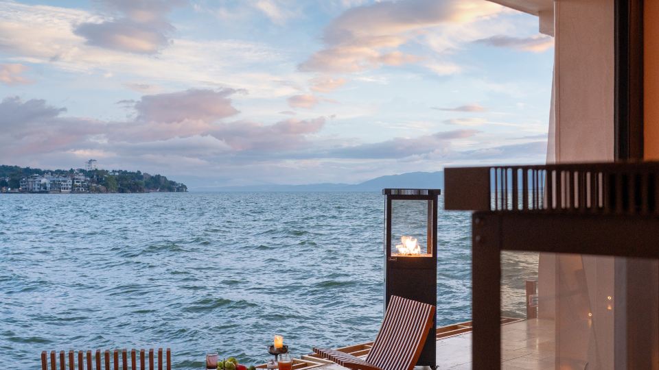 Shuanglang Lunas Litus Hotel