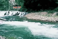 山澗雲墨・枕山聴水・リゾート民宿（涇県水墨汀渓景勝地） - 2つ星