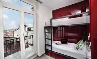 The Central House Istanbul Taksim