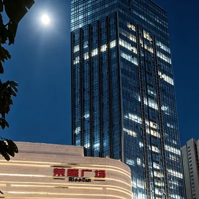 Nanjing GeYou · East Elegance Designer Homestay (Xiongzhou Metro Station, Liuhe District) Hotels near Renhe Shopping Mall (Taishan Road)