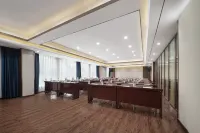 Hongda Hotel (Shengda Plaza Branch of Tianshui High speed Railway Station) - 4-Star