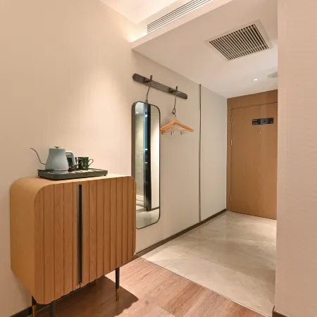 Qiuguo X Hotel (Universal Beijing Resort Liyuan Subway Station)