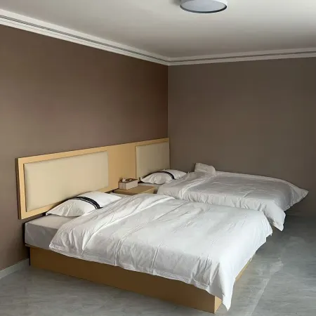 Barkol · Western Regions Wonderland | SARI Frontier Town Boutique Stay — Lansheng MORN Homestay