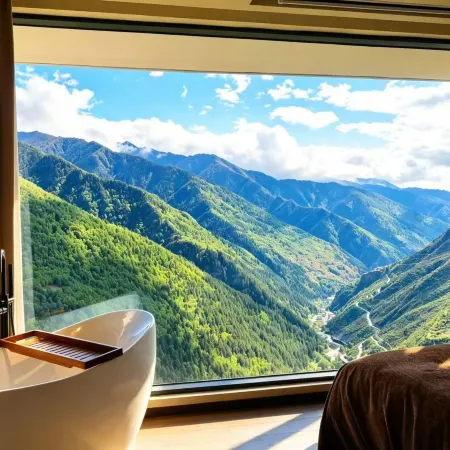 Cloudrest Moon Cliff Lodge