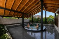Ya'an Mist Commune and Lanji · Yolan · The Aesthetics of Sublime Tranquility · Suyeyi Luxury Resort - رومانسي