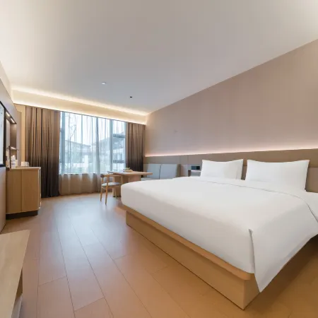 JI Xiaogan Yunmeng Chuwangcheng Avenue Hotel