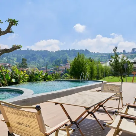 Grand Luxcamp Soebi Farm Cikole by Horison