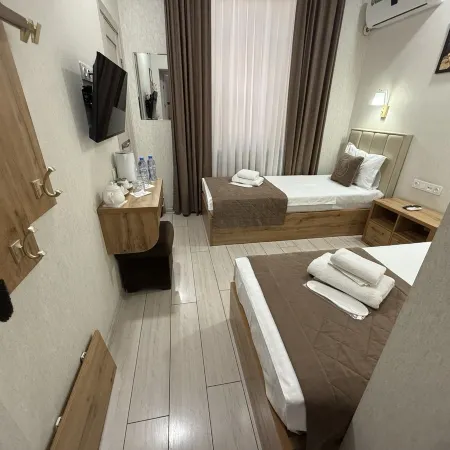 Barhat Hotel