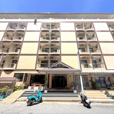 Collection O Central Pattaya Residence Hotels near Pattaya Klang