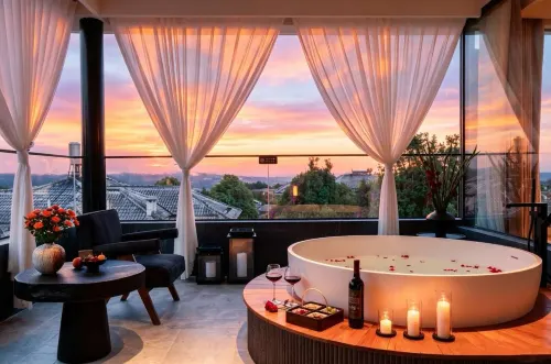 Hillnest · With Friends & Beauty · Hot Spring View Homestay (Tengchong Century City Branch) - Pysäköinti
