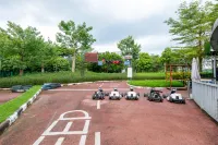 Nankun Shanju Hot Spring Resort - parking
