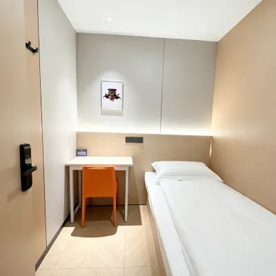 Zhuxiaoding Hotel (Beijing Jinsong Shuangjing Subway Station) โรงแรมใกล้สถานีจิ่นซง