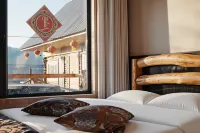 Caoting Chinese Inn (Baibaha Scenic Area) - con vista montagne