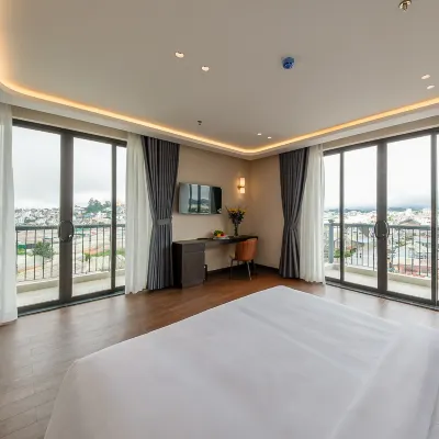PINEWOOD DALAT Hotels near Dalat Flower Park