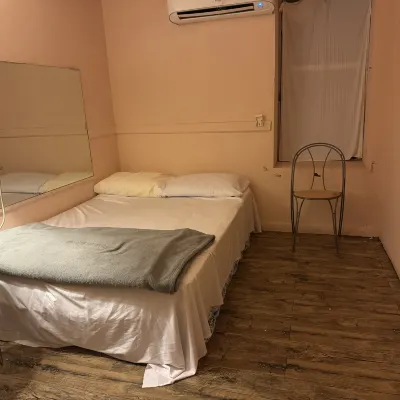 Flushing Guesthouse Hotels near Murray Hill