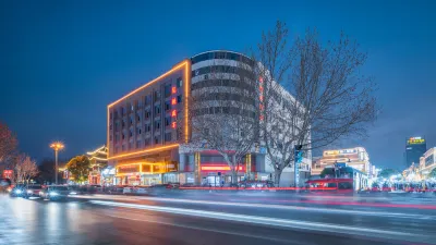 Longxingtianxia Zero Pressure Sleep Hotel (Lianyungang Yanhe Alley) Hotels near Longhailu Walking Street