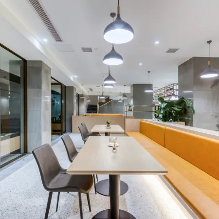 Boyue Hotel