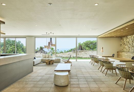 2. 워터마크 호텔 ..