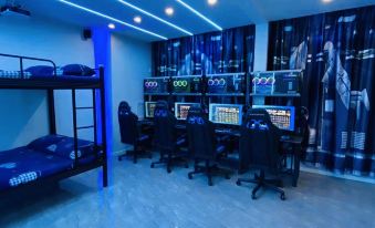 Magic City Cinema-style e-sports hotel