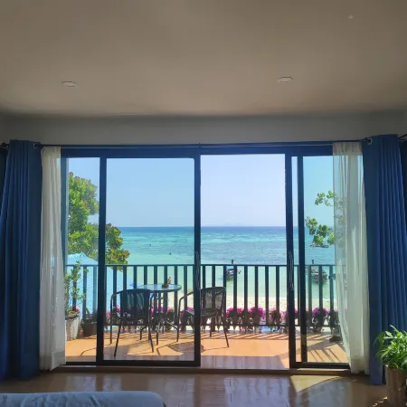 Lipe Sunrise Beach House