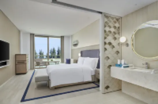 The Mermoon Resort Hainan Tufu Bay,Tapestry Collection by Hilton