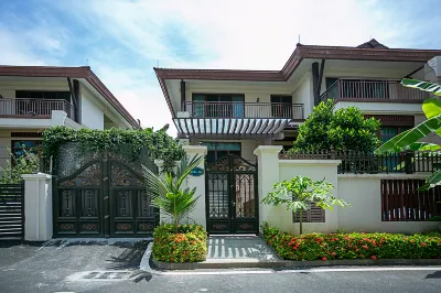 Hainan xinhai people therapy Hotels near Daydaybabe