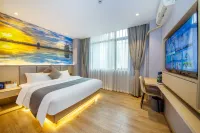 City Shiyou Cinema Hotel (Anxi Qingxi Bridge) - Esports