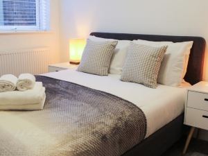 Viridian Apartments in West Finchley Serviced Apartments