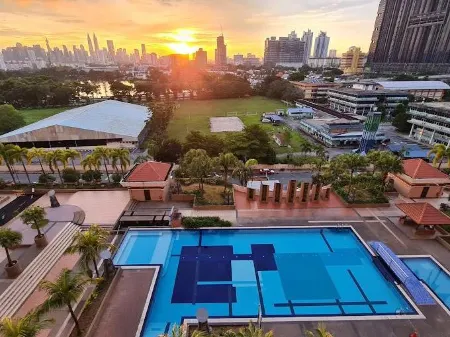 3Br 8Pax KL City Centre KLCC View Ampang Boulevard Condo Отели рядом с достопримечательностью «myBatik - Canting and Coloring»