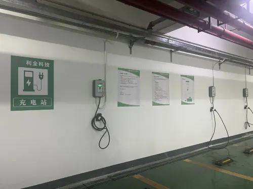 كانتري إن آند سويتس باي راديسون Photos