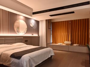 Home Inn Huaxuan Collection Hotel (Hefei Zhongxiang Plaza Binhu Hospital)