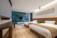 Floral Hotel·Hangzhou Zhuyin Garden Hotel  Hotel in zona Lengquan Pavilion