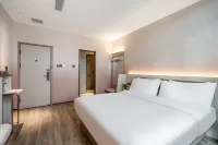 HanTing Hotel (Tengchong Lüyou Qiche Keyunzhan) Hôtels à : Tengchong